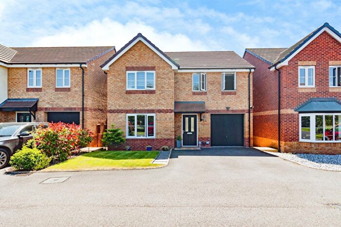 4 Bedroom Detached House For Sale In Winnow Avenue, Stafford, ST16