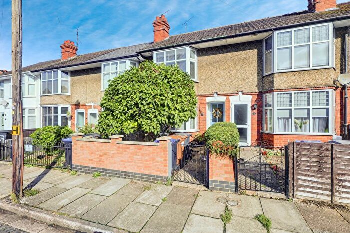 2 Bedroom Terraced House For Sale In Murray Avenue, Northampton, NN2