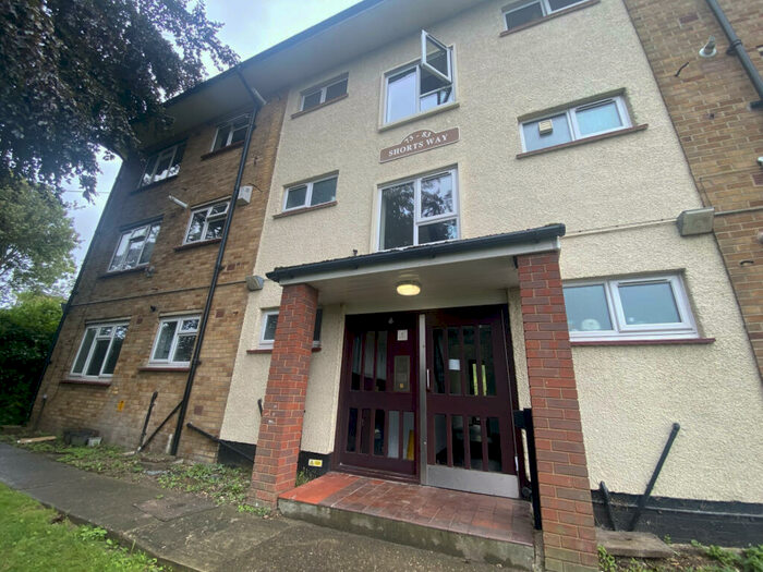 2 Bedroom Flat To Rent In Shorts Way, Rochester, ME1