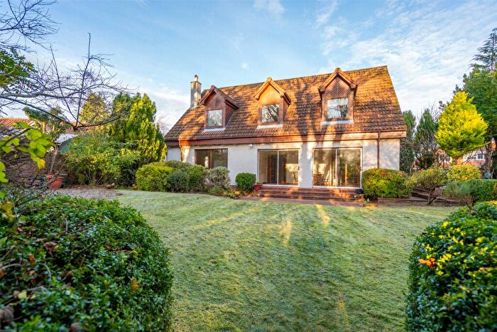 4 Bedroom Detached House For Sale In Hepburn Gardens, St Andrews, KY16