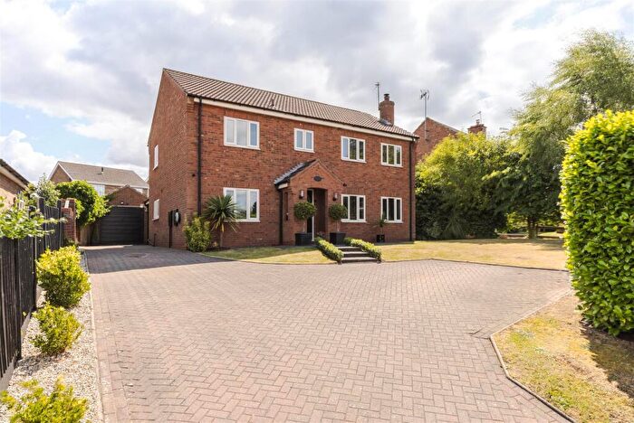 4 Bedroom Detached House For Sale In Westgate, Scotton, DN21