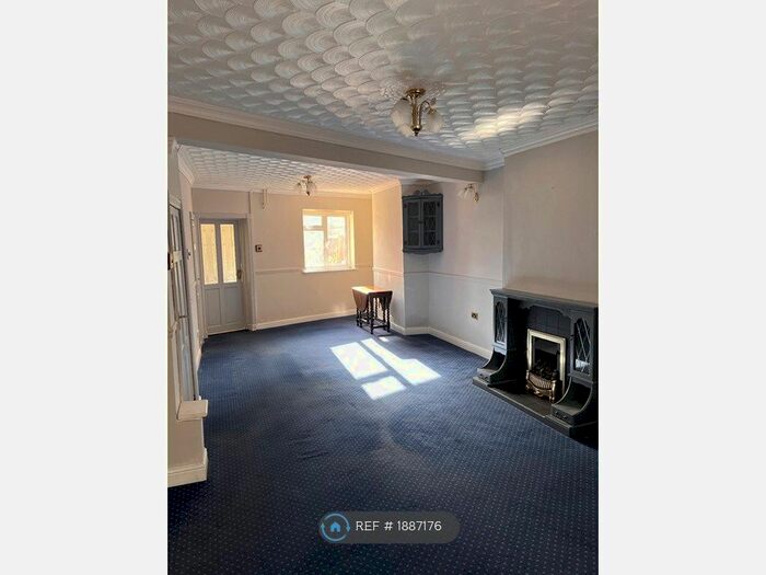 2 Bedroom Terraced House To Rent In Gordon Terrace, Abergavenny, NP7