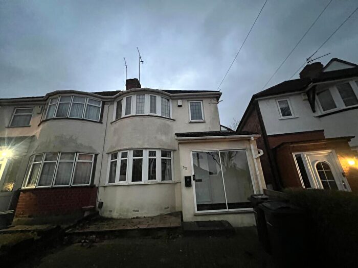 3 Bedroom House To Rent In Marsham Road, Kings Heath, B14