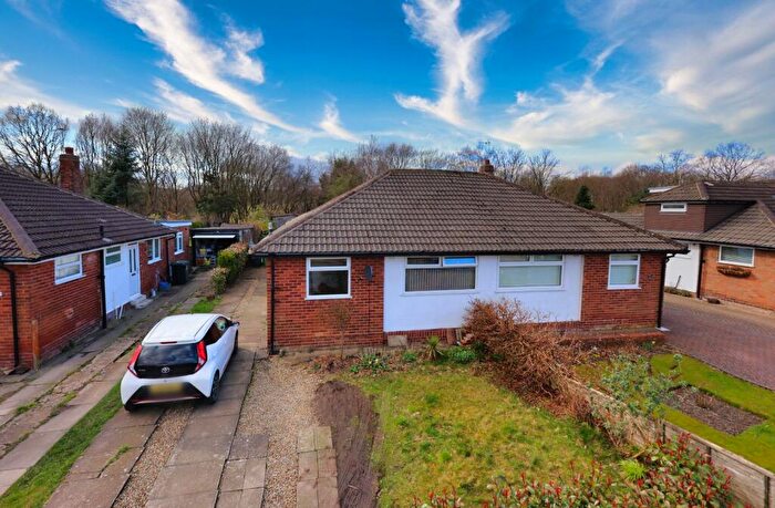 2 Bedroom Bungalow For Sale In Moseley Wood Croft, Leeds, West Yorkshire, LS16