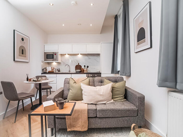 1 Bedroom Apartment To Rent In Apt, Churchill House Residence #, LG05