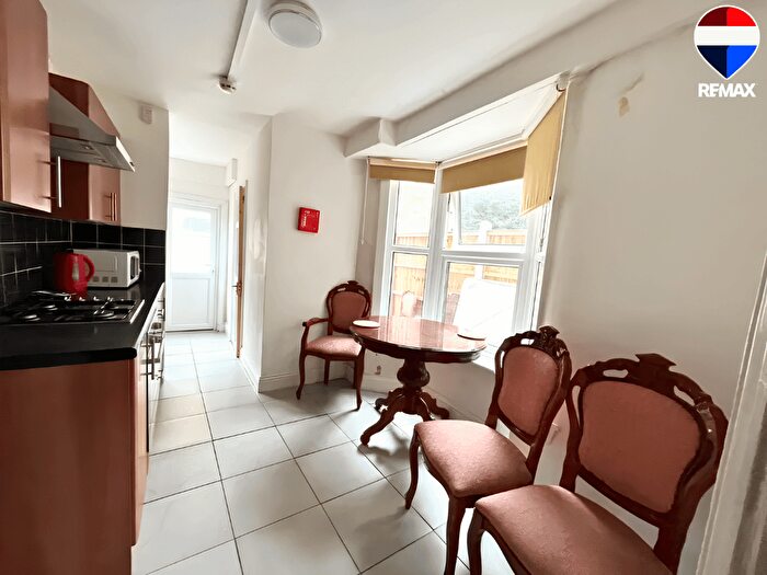 5 Bedroom Terraced House To Rent In Granleigh Road, Leytonstone, E11