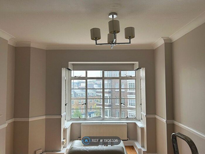 1 Bedroom Flat To Rent In Rossmore Court, London, NW1