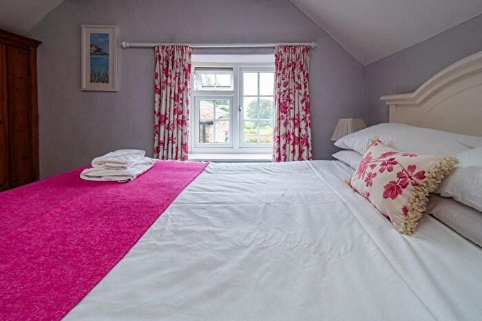 5 Bedroom Detached House For Sale In Main Street, Hutton Buscel, Scarborough, YO13