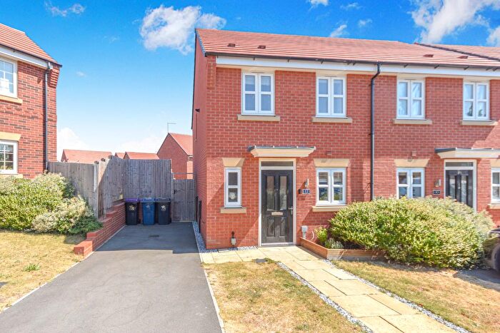 2 Bedroom Semi Detached House For Sale In Armstrong Road, Keyworth, Nottingham, NG12