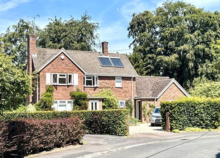 4 Bedroom Detached House For Sale In Meadow Lane, Hartley Wintney, Hook, RG27