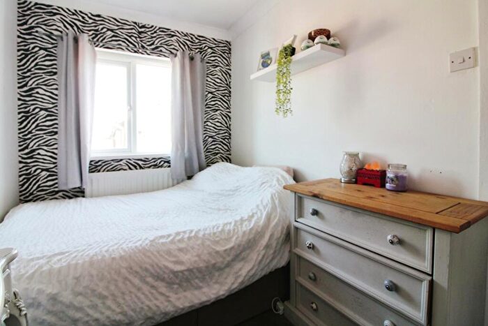 2 Bedroom Flat For Sale In Buckingham Road, Peterlee, SR8