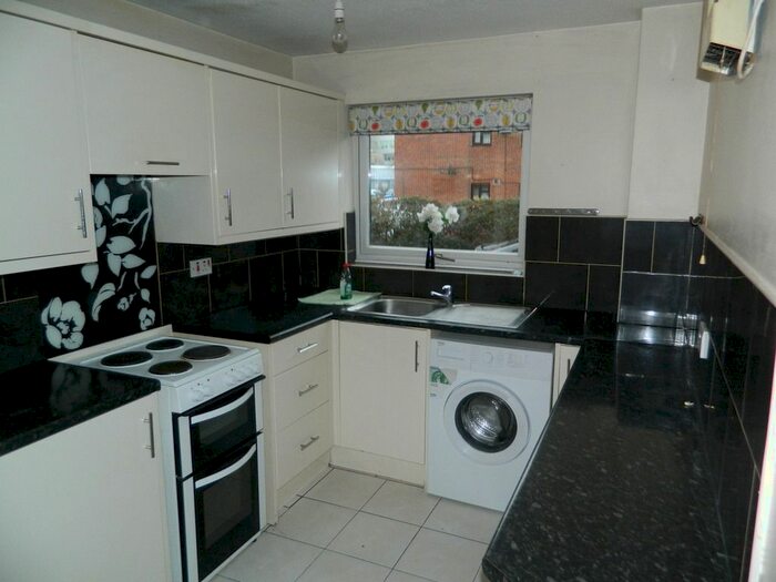 2 Bedroom Flat To Rent In Tintagel House, Thirkleby Close, Slough, Berkshire, SL1