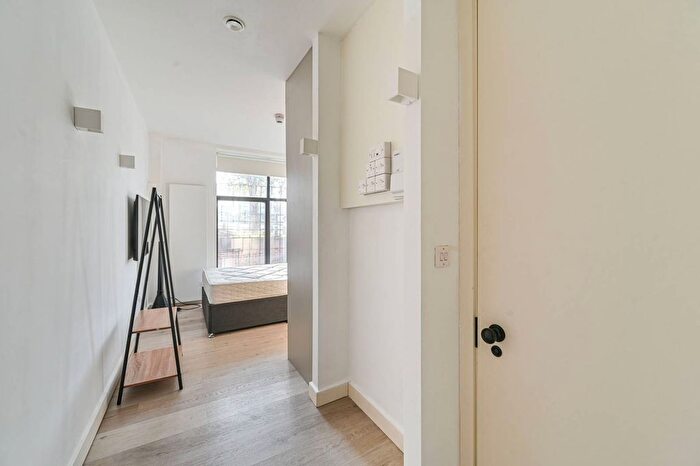 Studio To Rent In Woolwich Road, Charlton, SE7