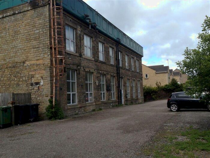 1 Bedroom Apartment To Rent In Prospect Road, Longwood, Huddersfield, HD3
