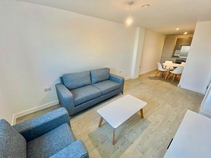 1 Bedroom Flat To Rent In Furness Quay, Machester, M50