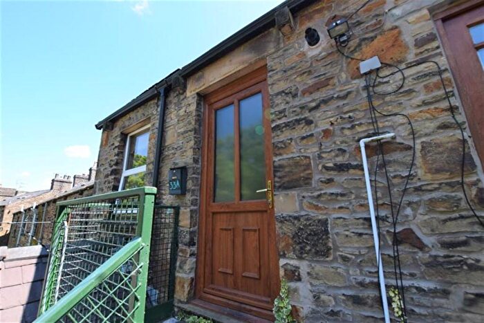 2 Bedroom Apartment To Rent In Buxton Road, Whaley Bridge, High Peak, SK23