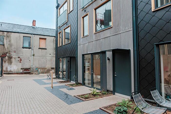 4 Bedroom Town House To Rent In Cotton Street, Kelham Island, Sheffield, S3