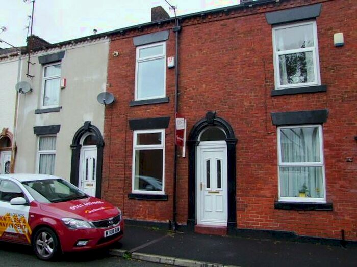 2 Bedroom Terraced House To Rent In Zealand Street, Watersheddings, Oldham, OL4