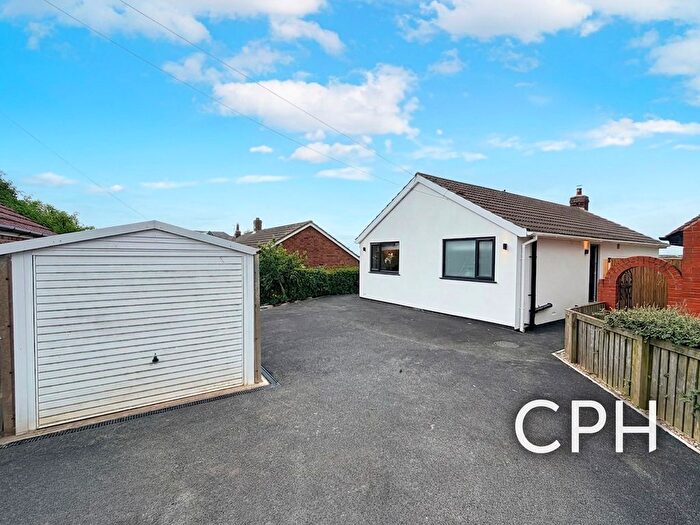 2 Bedroom Property For Sale In Westfield Avenue, Scarborough, YO12