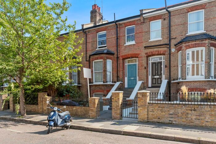 1 Bedroom Flat To Rent In Ravenscourt Road, London, W6