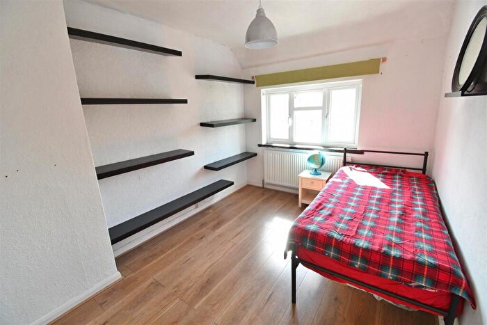 3 Bedroom End Of Terrace House For Sale In Fosse Way, Stretton On Dunsmore, Rugby, CV23