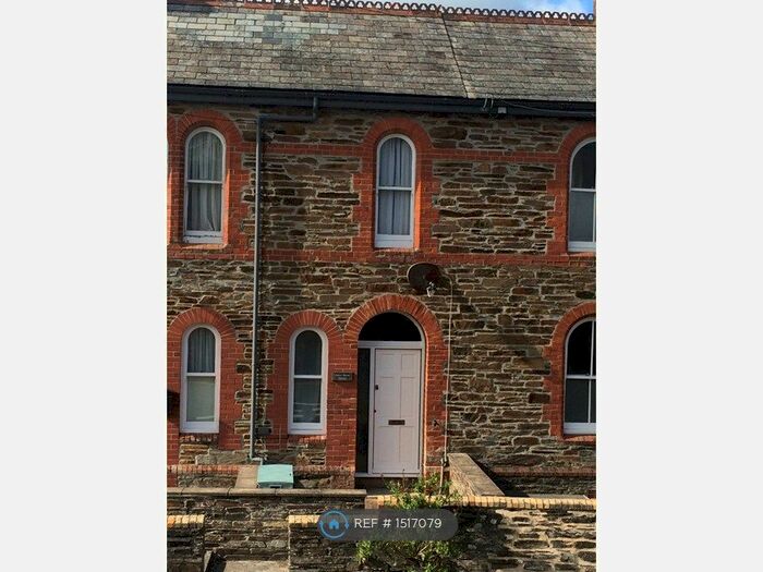 2 Bedroom Terraced House To Rent In Westgate Street, Launceston, PL15