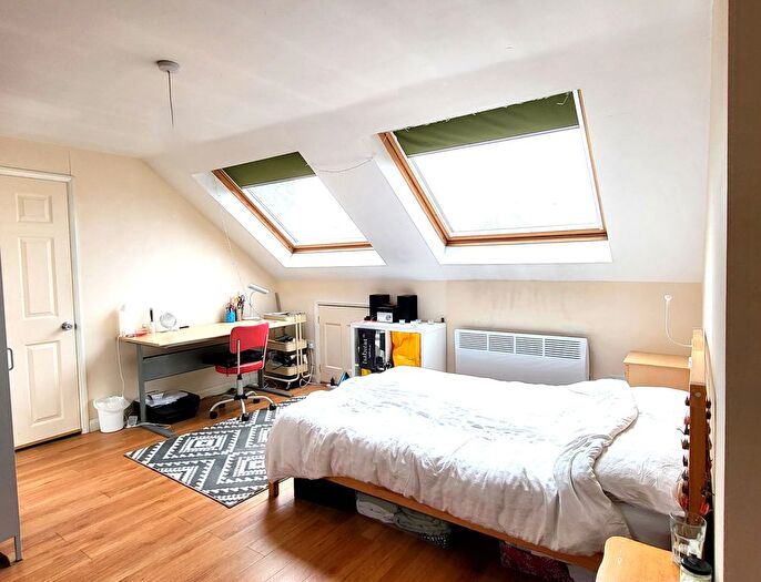 1 Bedroom Studio To Rent In St Albans Road, Watford, WD24