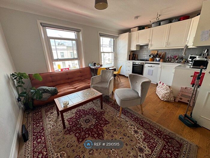 4 Bedroom Flat To Rent In New Cross Road, London, SE14