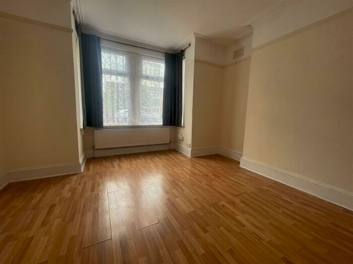 2 Bedroom House To Rent In Rotherfield Road Enfield, EN3