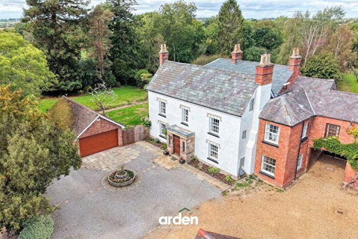 6 Bedroom Detached House For Sale In Astwood Lane, Astwood Bank, B96