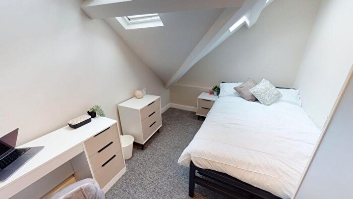 3 Bedroom House To Rent In Whiteladies Road, Bristol, BS8
