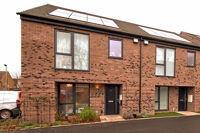 3 Bedroom Semi Detached House For Sale In Medway Court, Westcliff-On-Sea, SS0