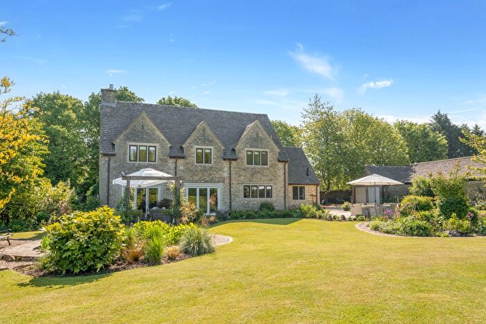 4 Bedroom Detached House For Sale In West Littleton Road, West Littleton, SN14