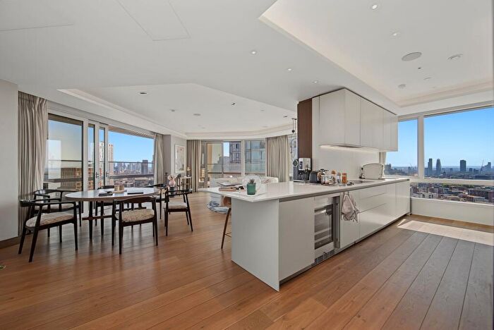 3 Bedroom Flat To Rent In Canaletto Tower, EC1V