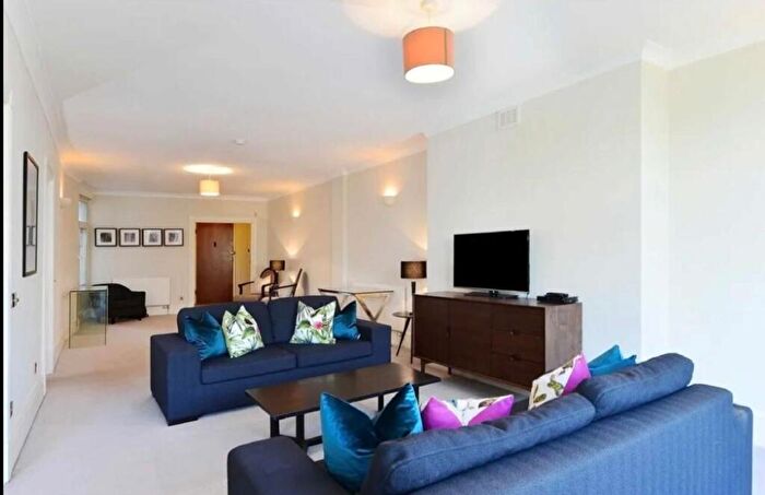 5 Bedroom Flat To Rent In Strathmore Court, Park Road, St Johns Wood, NW8