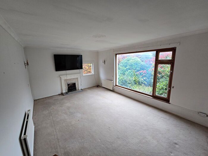 4 Bedroom Detached House For Sale In Ravelston House Road, Edinburgh, Midlothian, EH4