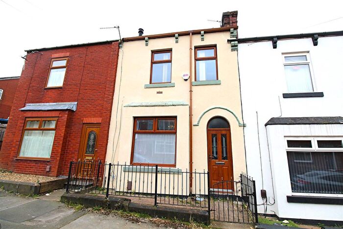 3 Bedroom Terraced House To Rent In Essex Street, Horwich, Bolton, BL6