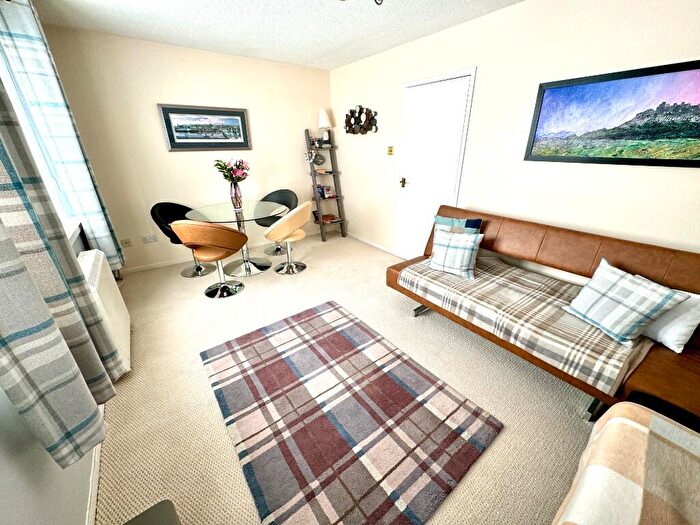 1 Bedroom Flat For Sale In Lugar Street, Coatbridge, Lanarkshire, ML5