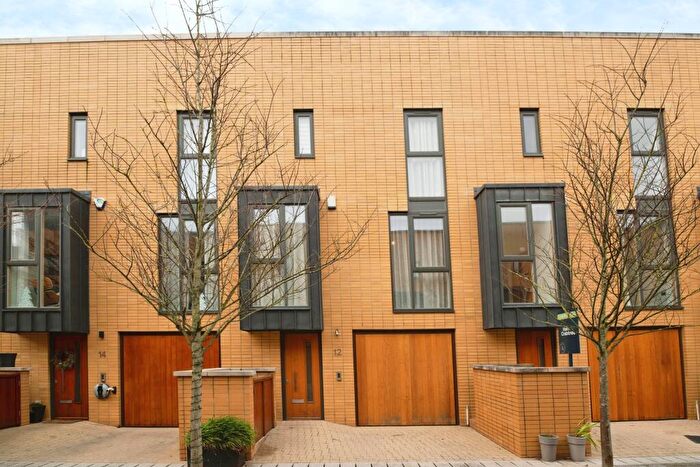 4 Bedroom Terraced House To Rent In Francis Street, CF11