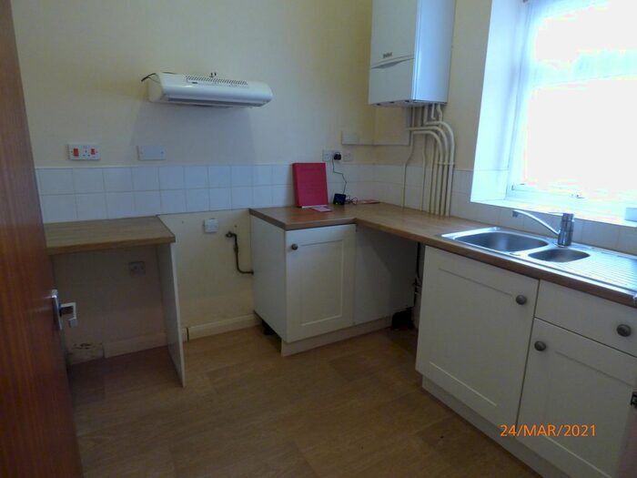1 Bedroom Flat To Rent In KellyPain Court, St. Margarets Road