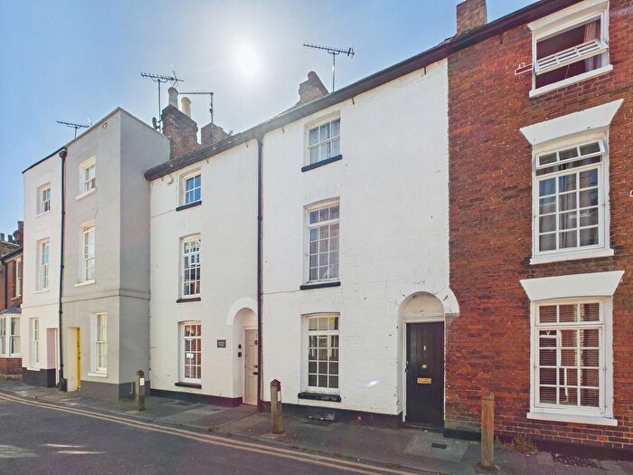 3 Bedroom Terraced House To Rent In Canterbury, CT1