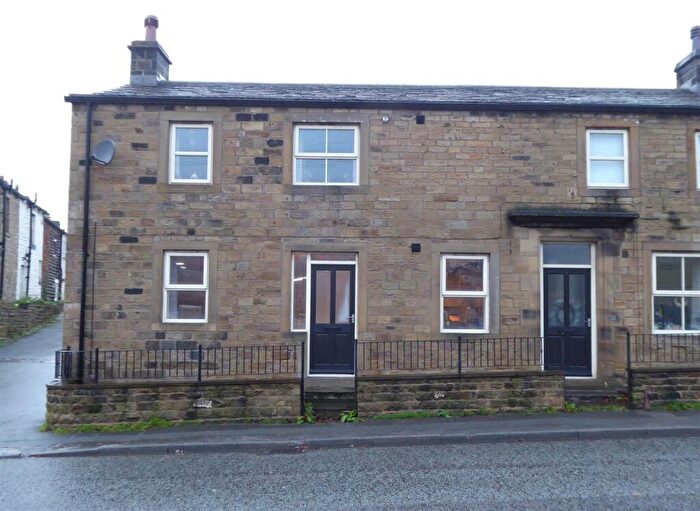2 Bedroom Apartment To Rent In Keighley Road, Silsden, BD20