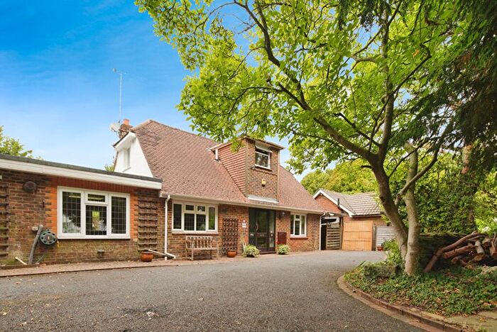 4 Bedroom Detached House For Sale In Pound Lane, Upper Beeding, West Sussex, BN44