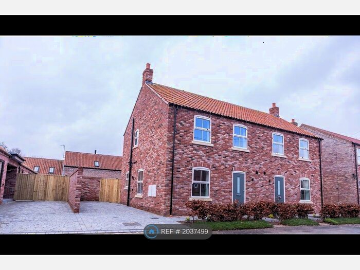 3 Bedroom Semi-Detached House To Rent In North Road, Driffield, YO25
