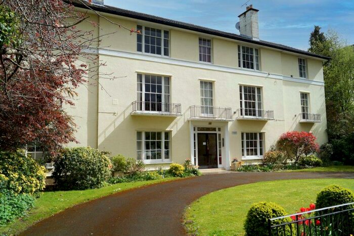 2 Bedroom Flat To Rent In Pittville, GL52