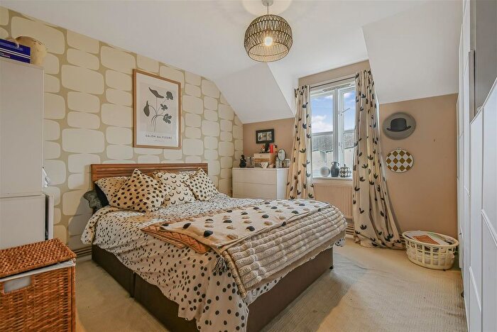 2 Bedroom Flat For Sale In Conifer Close, New Earswick, York, YO32