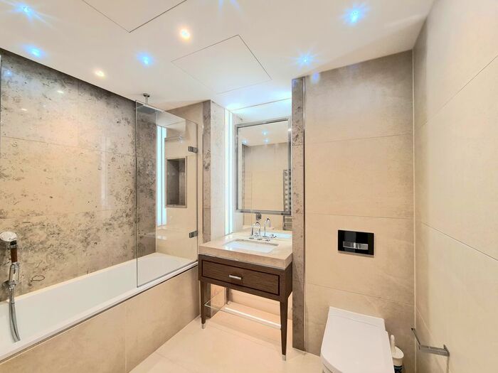1 Bedroom Flat To Rent In Arundel Street, London, WC2R