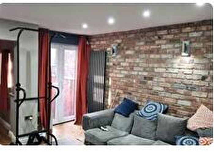 4 Bedroom Detached House To Rent In Brailsford Road, Fallowfield, Manchester, M14