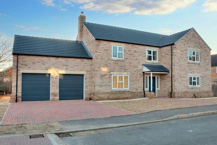 5 Bedroom Detached House For Sale In Lester Way, Littleport, CB6