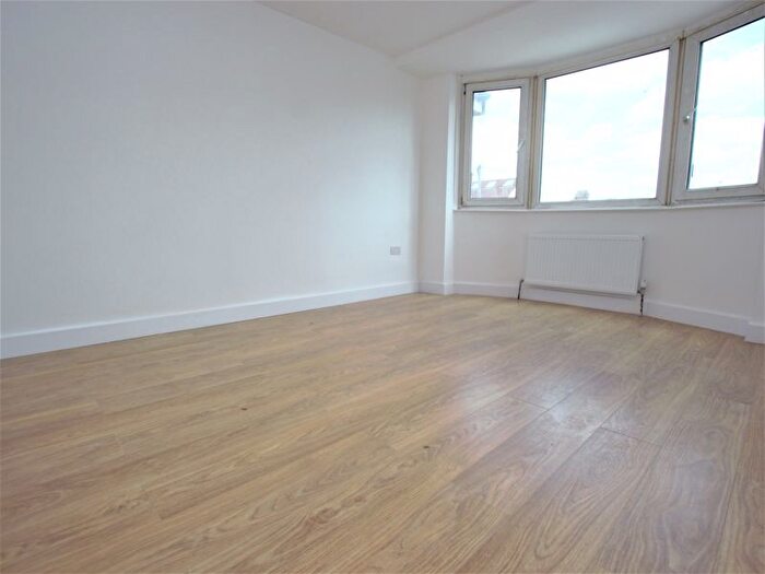 Property To Rent In Windmill Road, London, N18